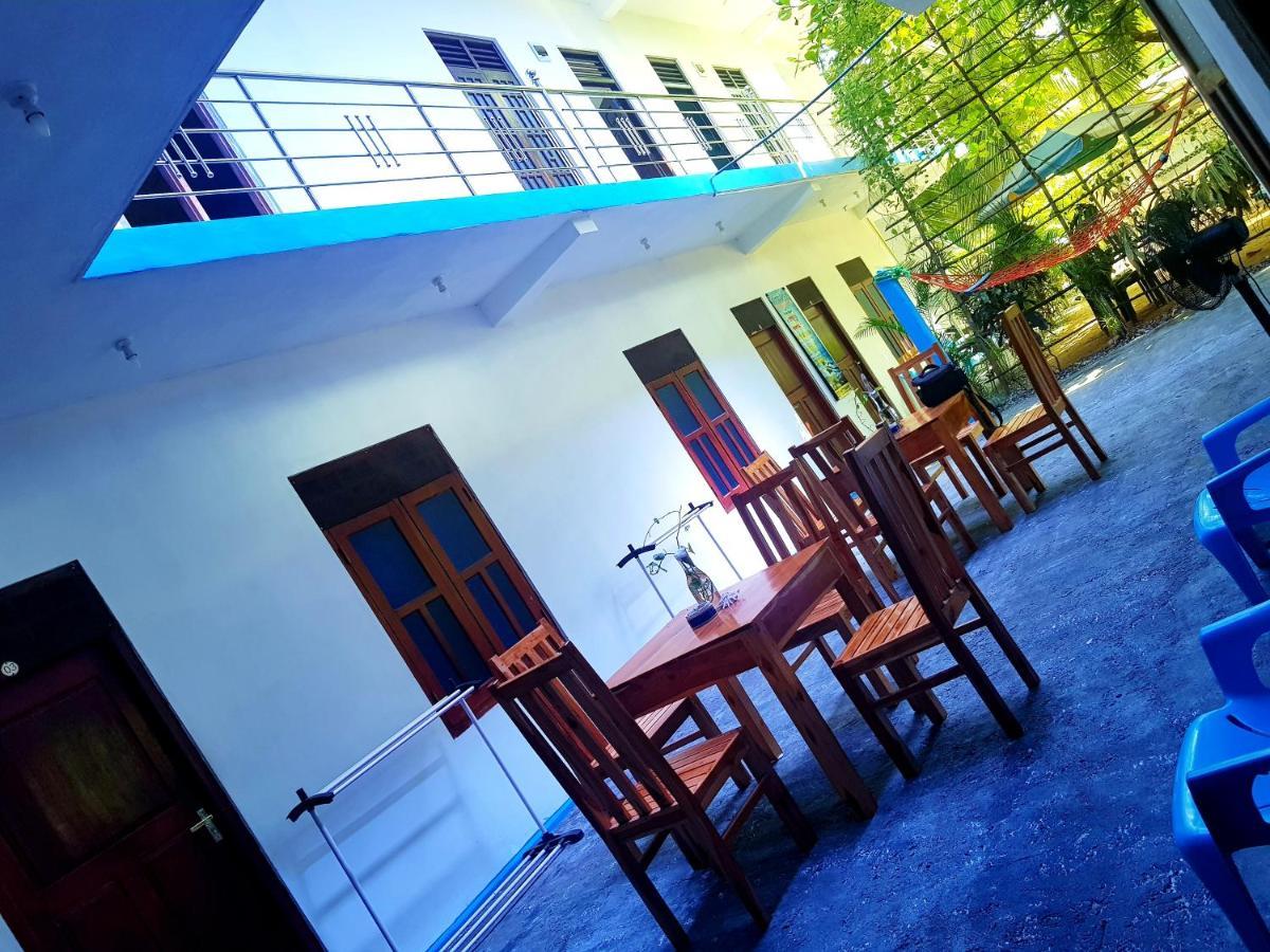 Natraj Guest House トリンコマリー エクステリア 写真